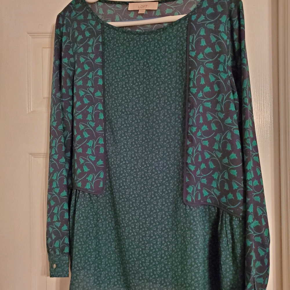 LOFT blouse, size M